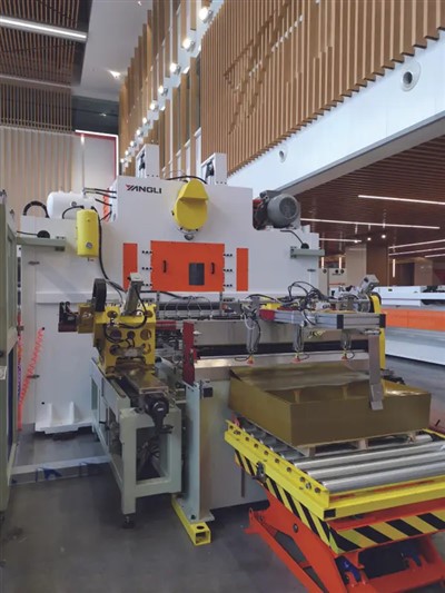 Aerosoldåsefremstillingslinje